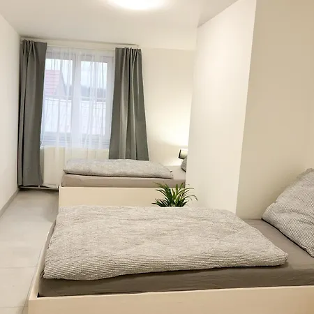Rolnicke Namesti 8 Auberge de jeunesse