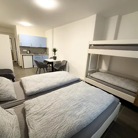 Auberge de jeunesse Rolnicke Namesti 8