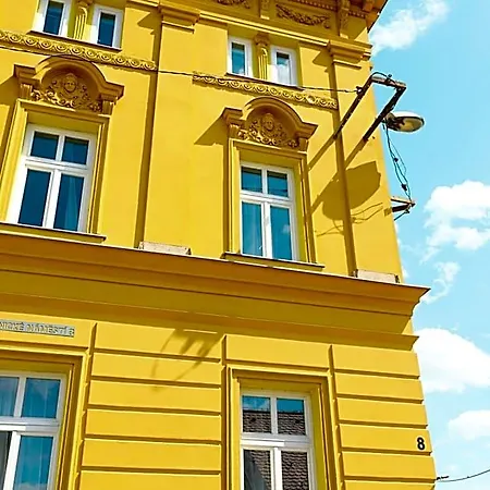 Hostel Rolnicke Namesti 8 Pilsen