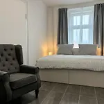 Vandrerhjem Rolnicke Namesti 8 *
